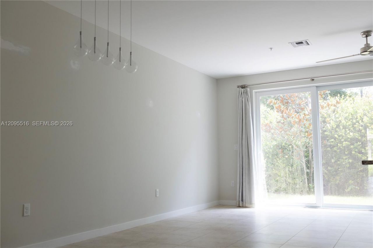 6264 SE Portofino Cir, Hobe Sound, FL 33455 Photo