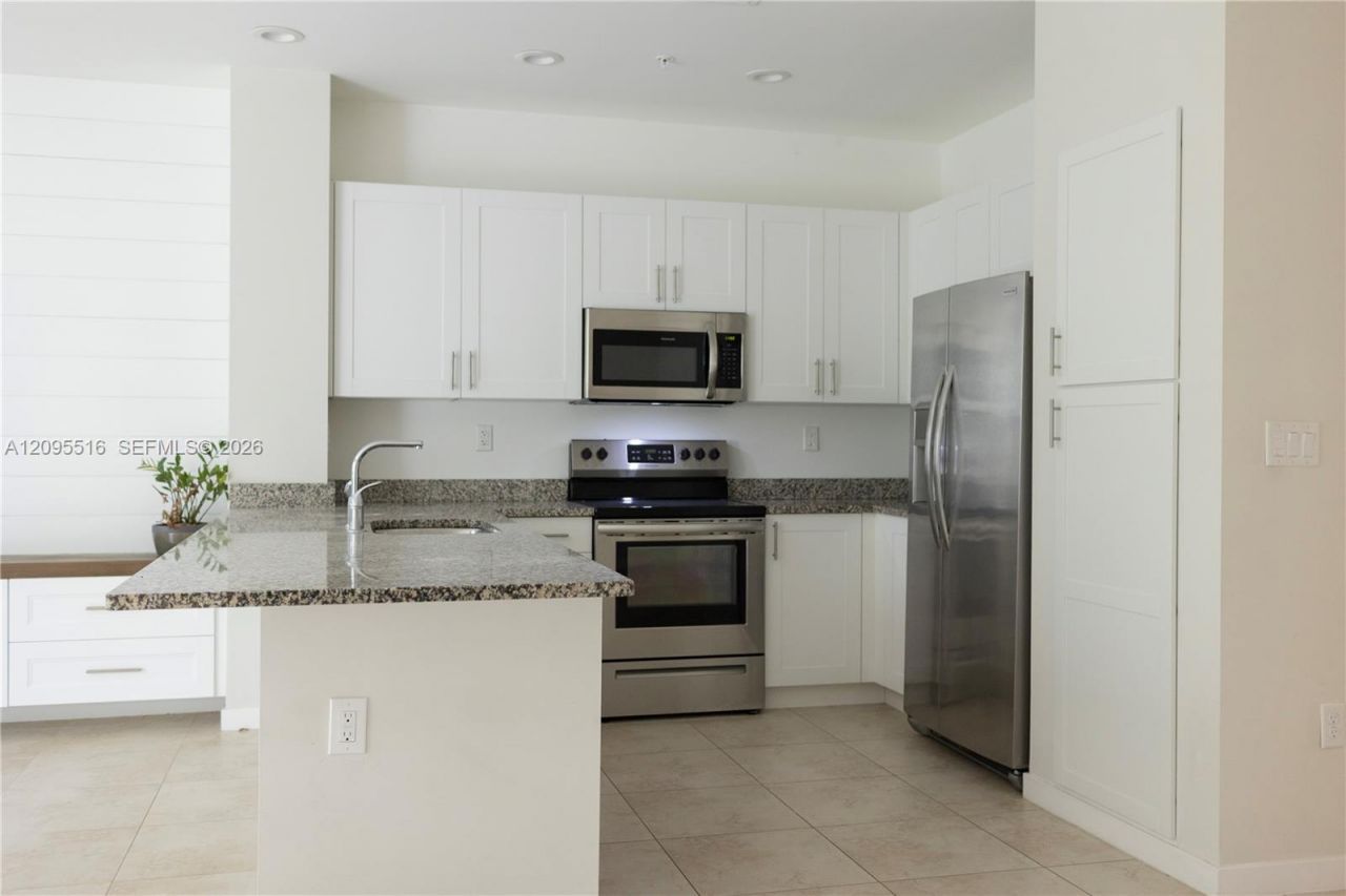 6264 SE Portofino Cir, Hobe Sound, FL 33455 Photo