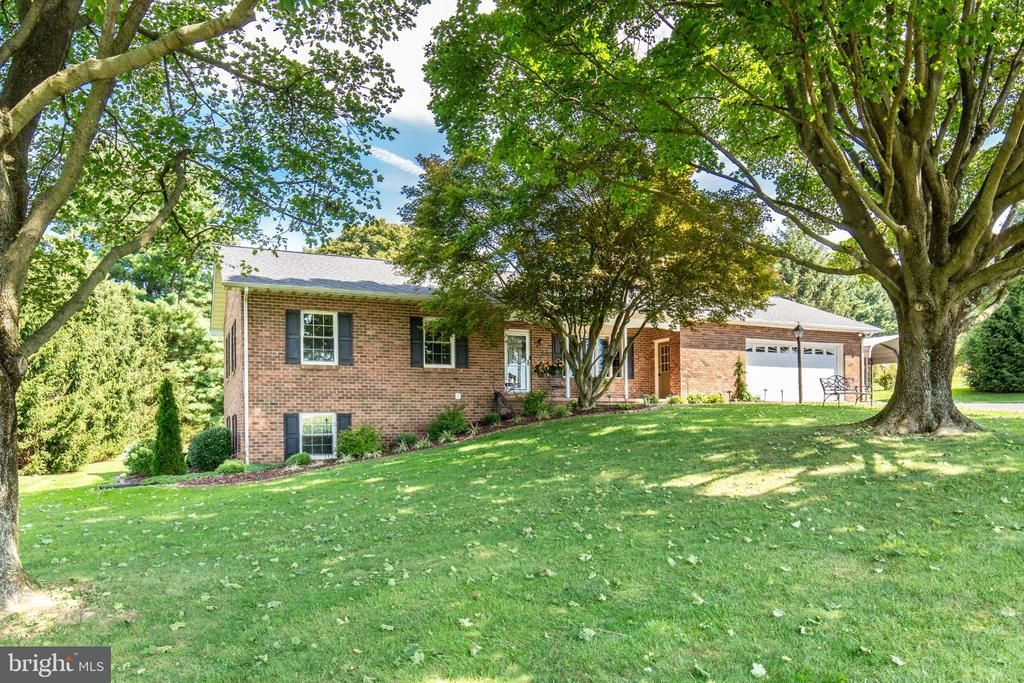 4818 HOFFMANVILLE ROAD , MILLERS, MD 21102