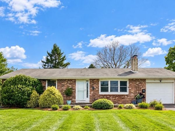 32 HOLLAND DRIVE, CHALFONT, PA 18914