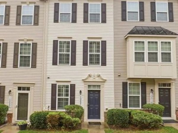 10521 RAWLINS LANE, UPPER MARLBORO, MD 20772