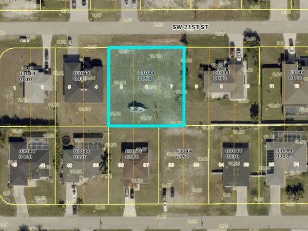 328 SW 21st ST , CAPE CORAL, FL 33991