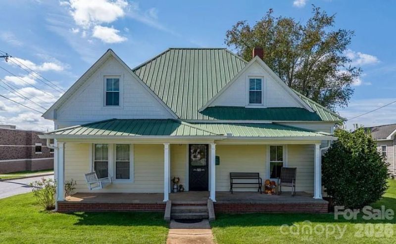 322 E Main Street, Maiden, NC 28650 Main Photo