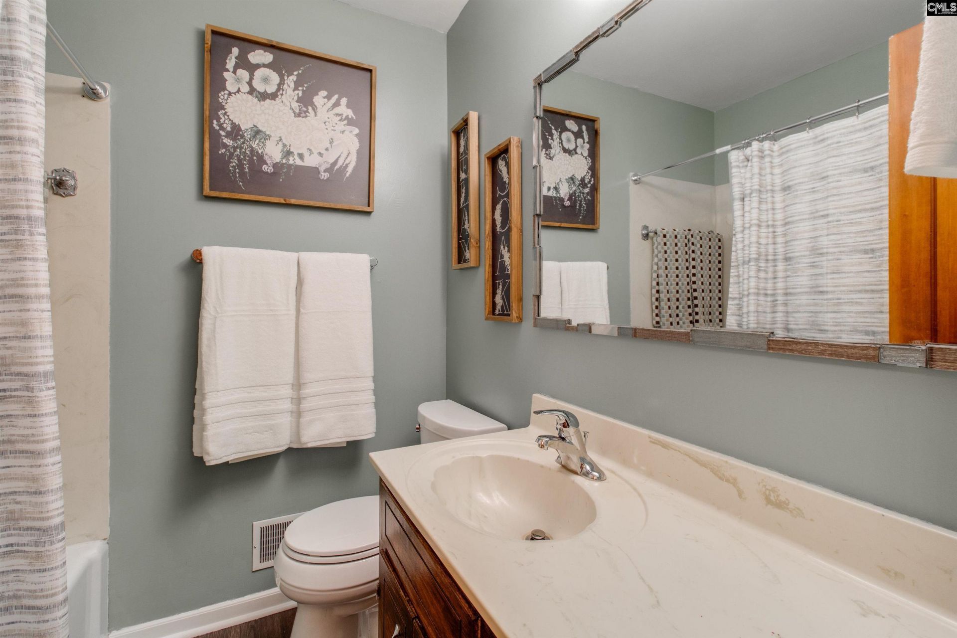 2413 Bendemeer Drive  Photo 27