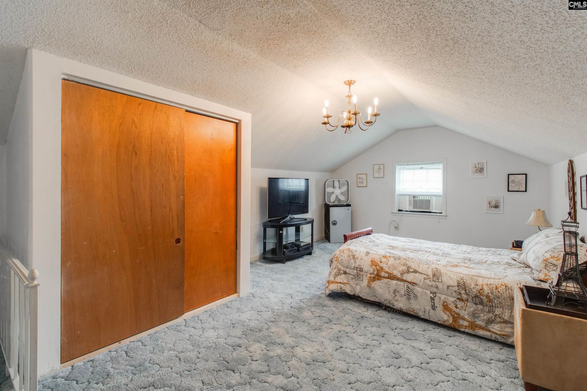 2413 Bendemeer Drive  Photo 28