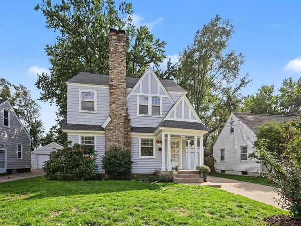458 Van Allen Street SE, Grand Rapids, MI 49548