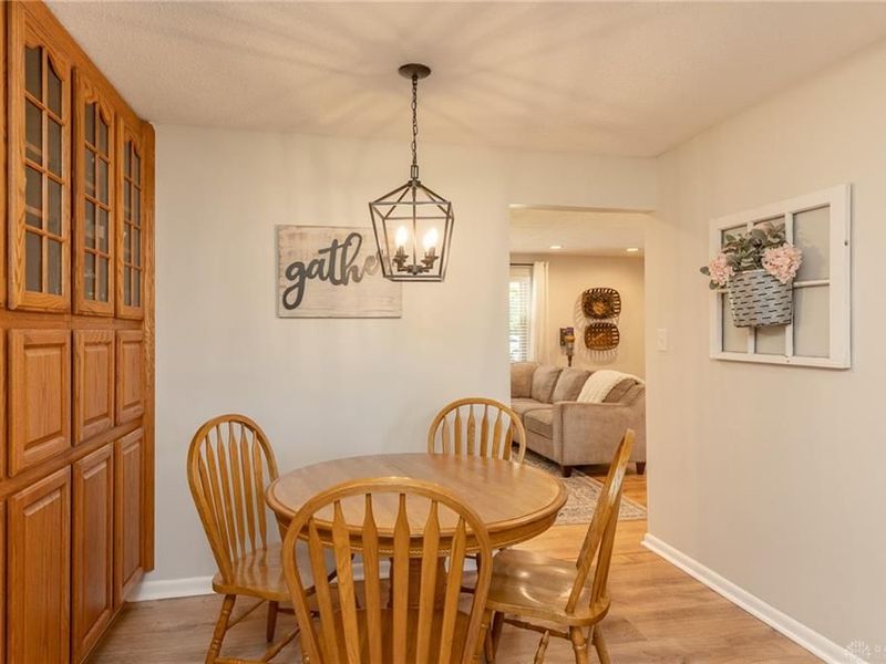887 New England Avenue, Centerville, OH 45429 Photo 15