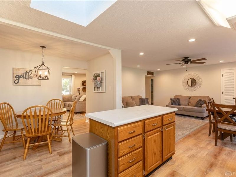 887 New England Avenue, Centerville, OH 45429 Photo 19