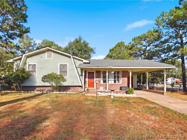 1902 Wayne Lane, Fayetteville, NC 28304