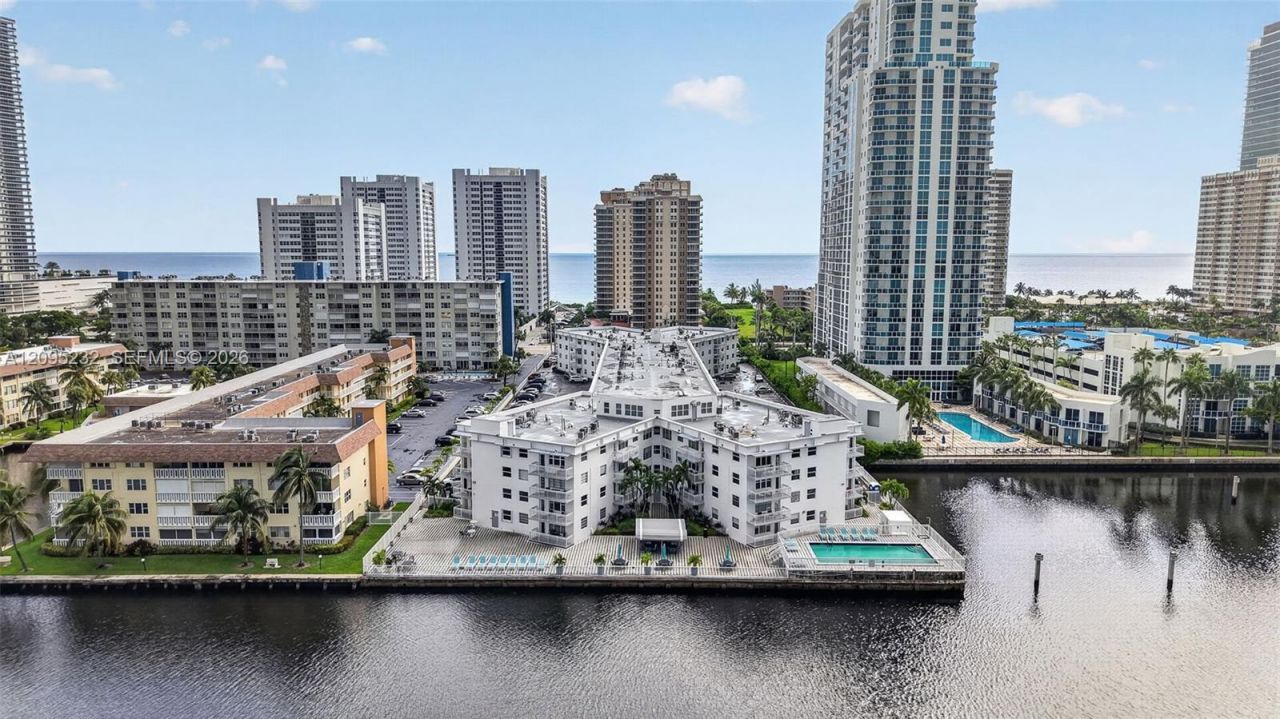1913 S Ocean Dr, Unit 230, Hallandale Beach, FL 33009 Photo