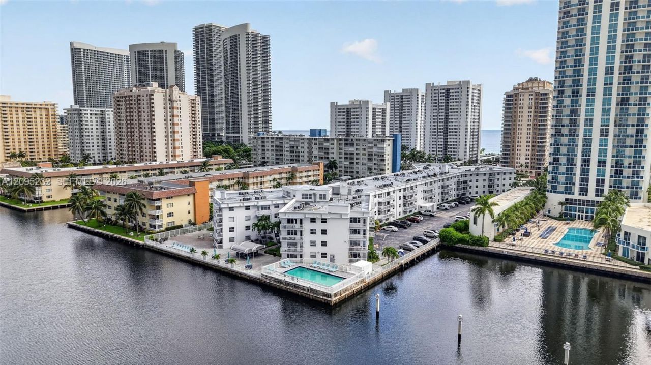 1913 S Ocean Dr, Unit 230, Hallandale Beach, FL 33009 Photo