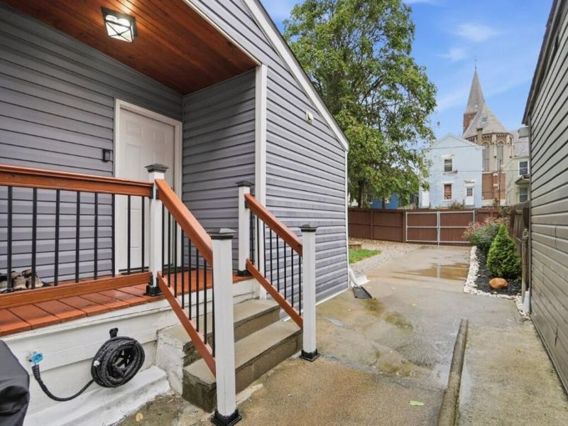 634 W 12th Street, Covington, KY 41011 Photo 25