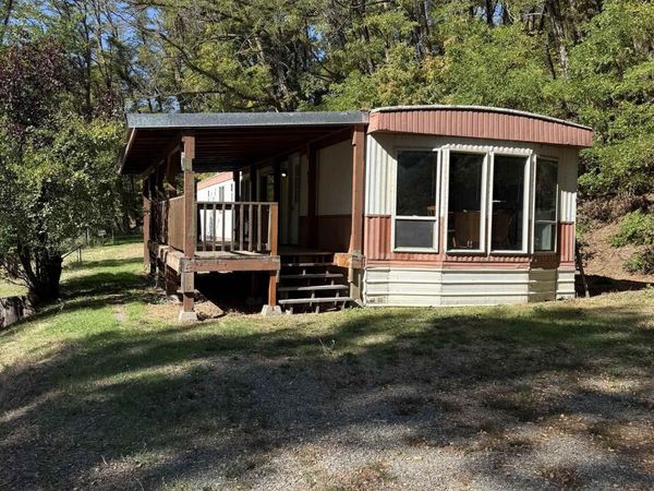 5030 Lemon Ave, Hunters, WA 99137