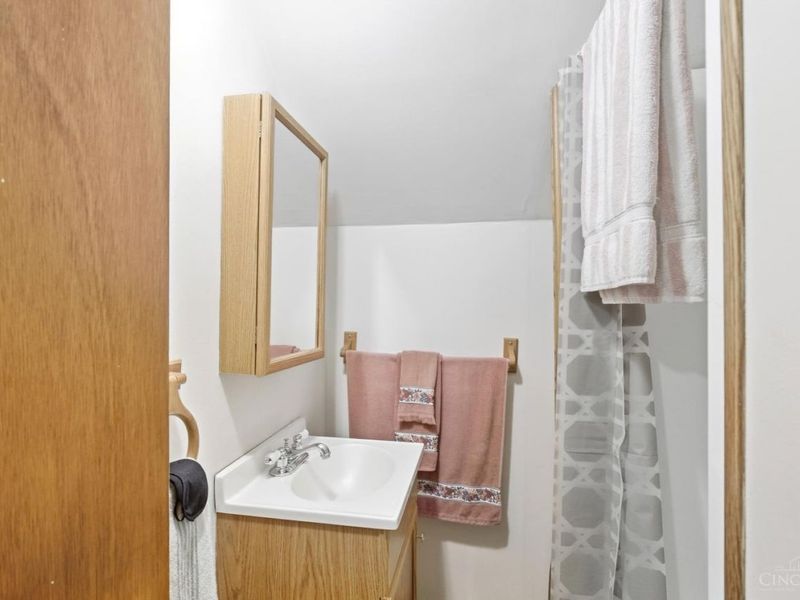 8554 Plainfield Road, Sycamore Township, OH 45236 Photo 19
