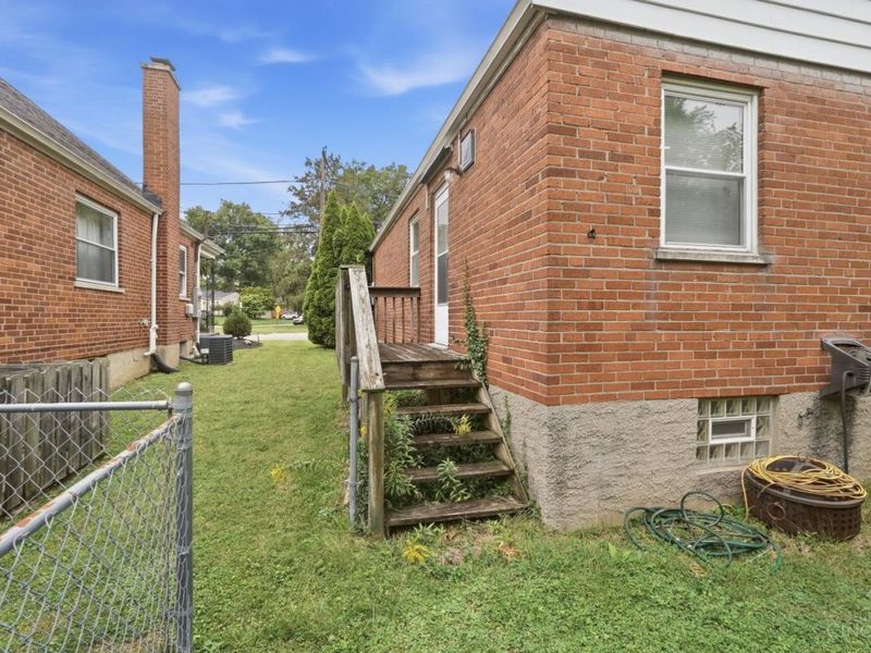 8554 Plainfield Road, Sycamore Township, OH 45236 Photo 23