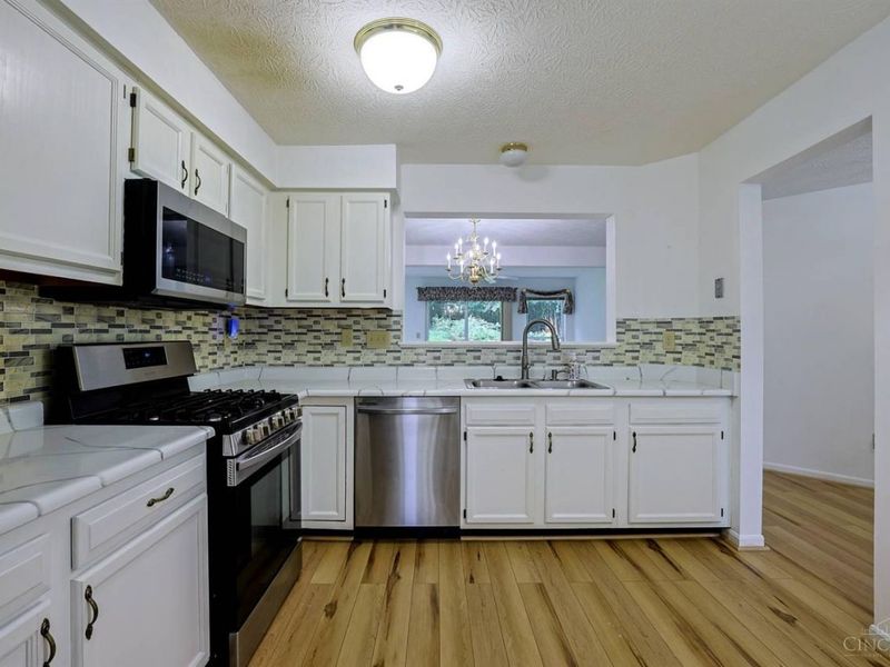 8404 Ridge Pointe Court, Cincinnati, OH 45237 Photo 14
