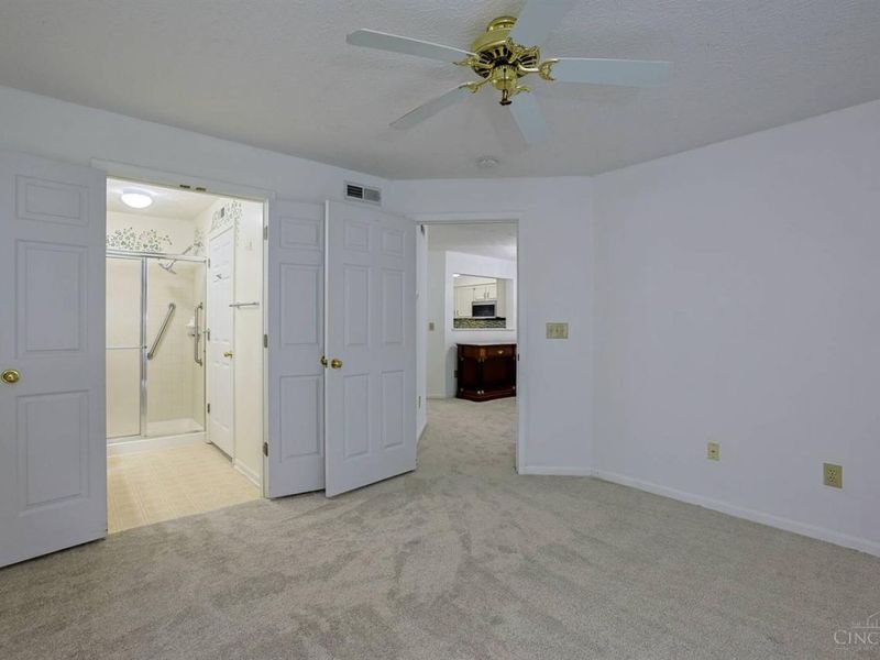 8404 Ridge Pointe Court, Cincinnati, OH 45237 Photo 22
