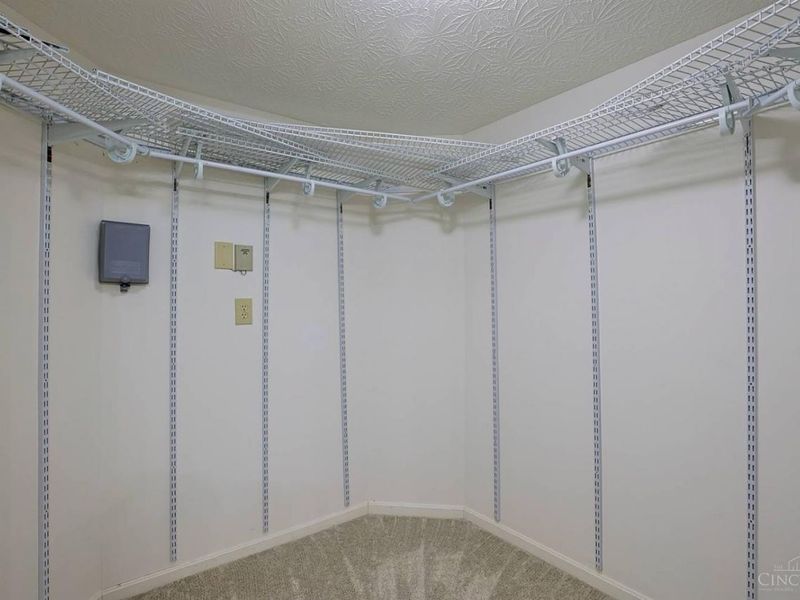 8404 Ridge Pointe Court, Cincinnati, OH 45237 Photo 23