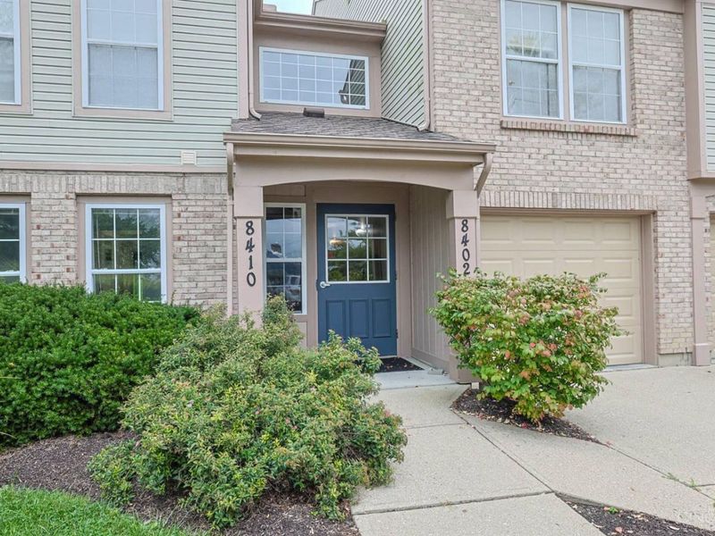 8404 Ridge Pointe Court, Cincinnati, OH 45237 Photo 3