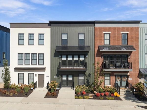4252 Parkview Drive, Unit 1B, Cincinnati, OH 45242