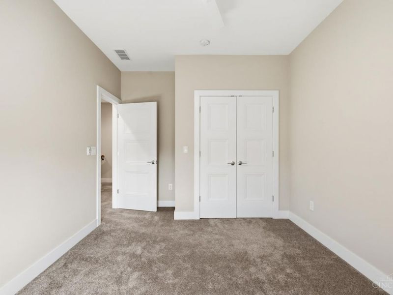 4252 Parkview Drive, Blue Ash, OH 45242 Photo 17