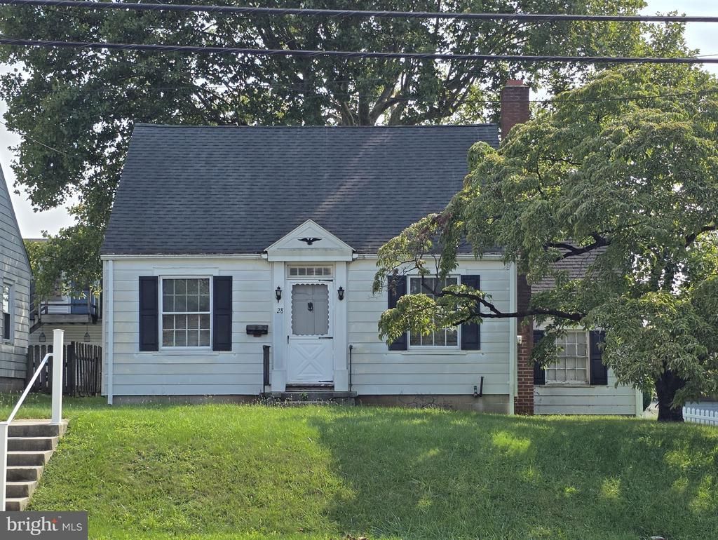 428 MAIN STREET , AKRON, PA 17501