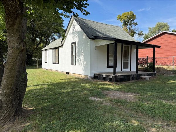 221 S Elm Street , Chelsea, OK 74016