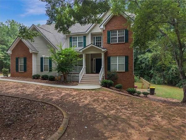 160 Perry Creek Drive , Fayetteville, GA 30215