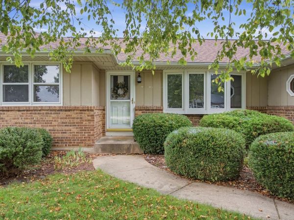 110 Naden Court , Yorkville, IL 60560