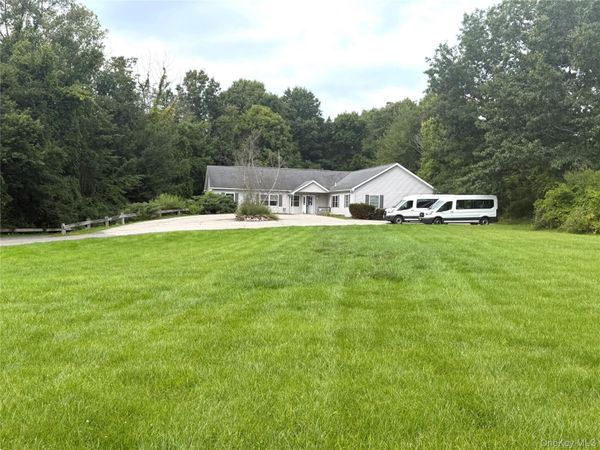 13 Rebecca Drive , Pawling, NY 12564