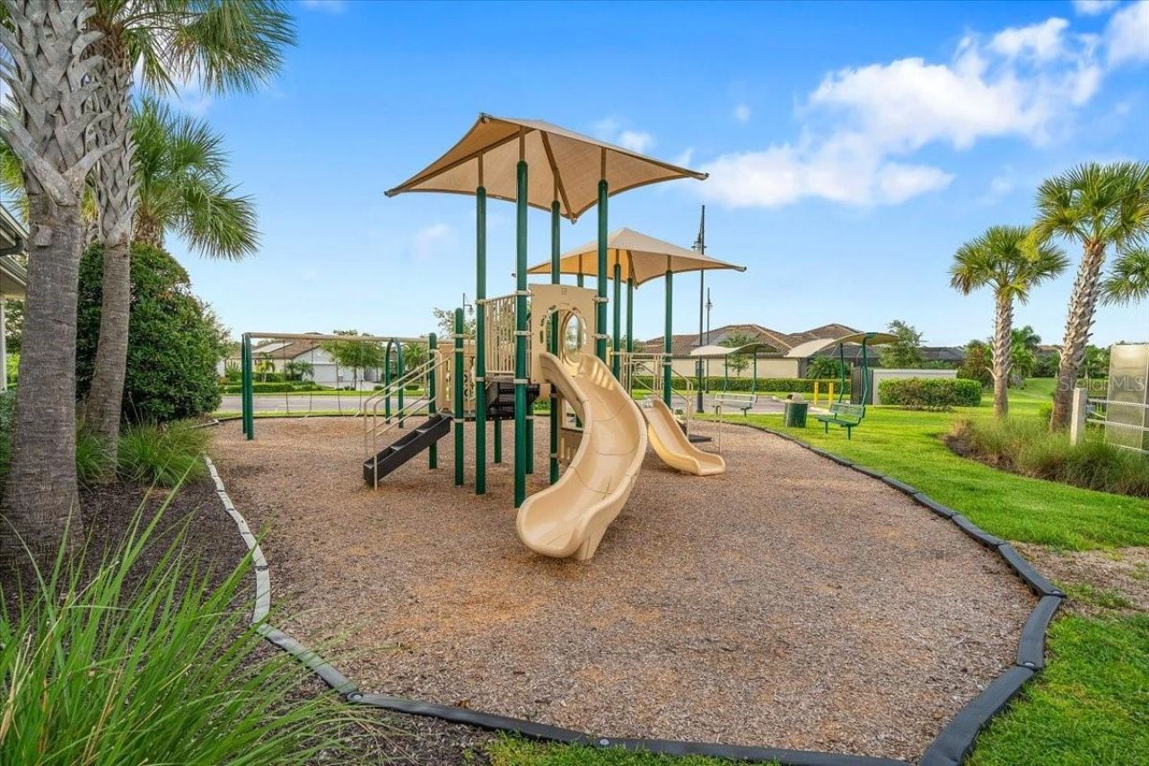 17307 Blue Ridge Place , Bradenton, FL 34211 Photo