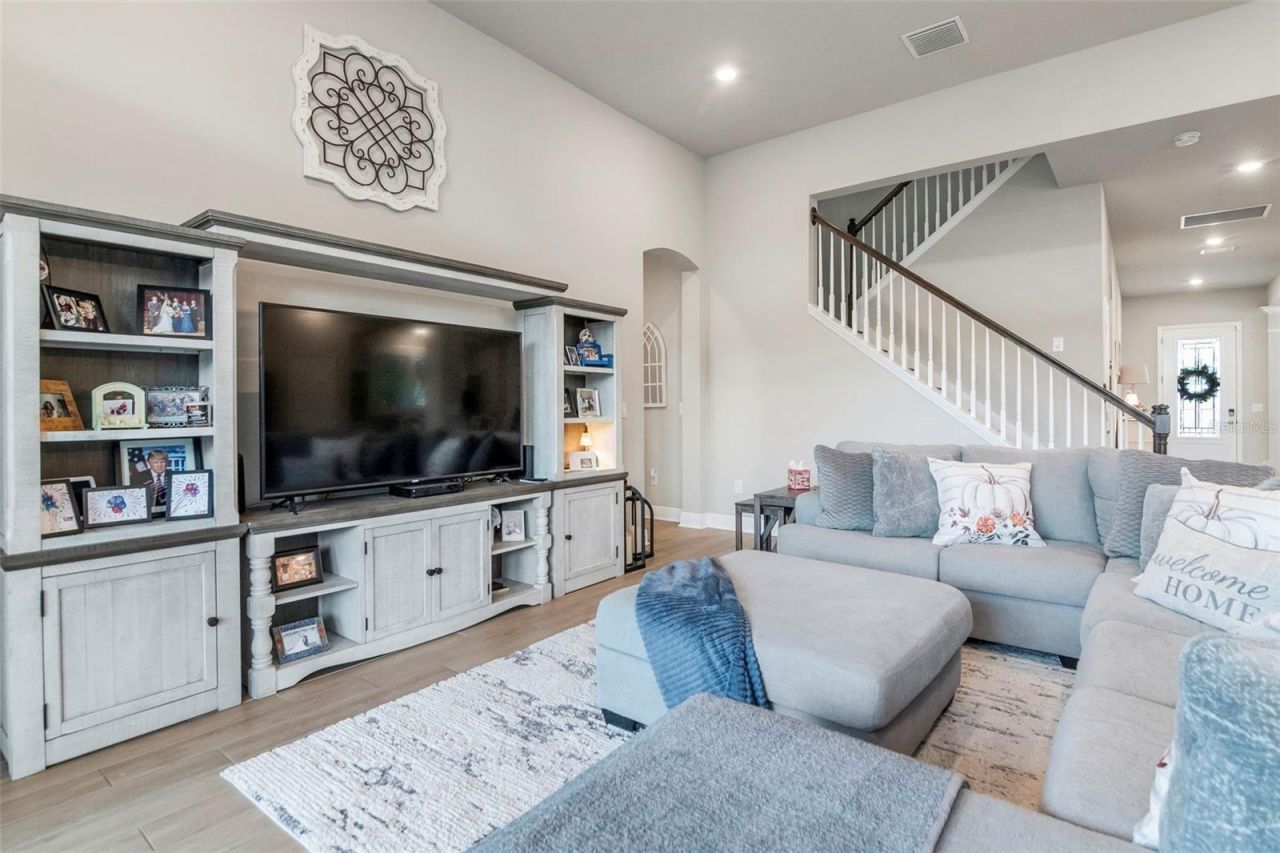 7329 Paradiso Drive , Apollo Beach, FL 33572 Photo