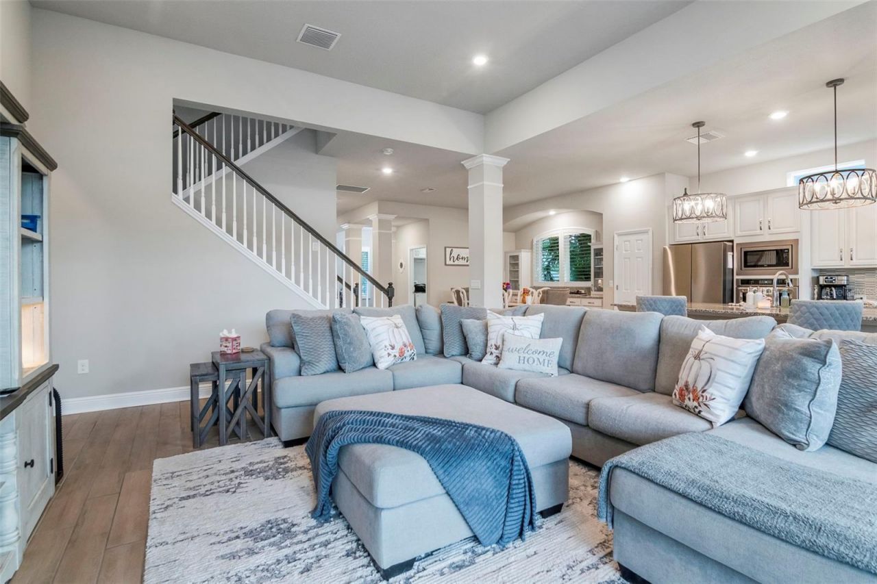 7329 Paradiso Drive , Apollo Beach, FL 33572 Photo