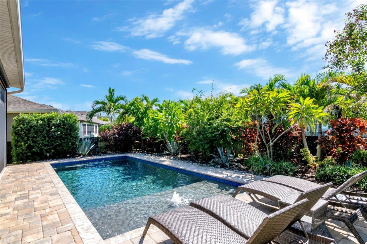 7329 Paradiso Drive , Apollo Beach, FL 33572 Photo