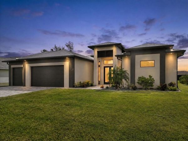 2001 SW 8TH COURT , CAPE CORAL, FL 33991
