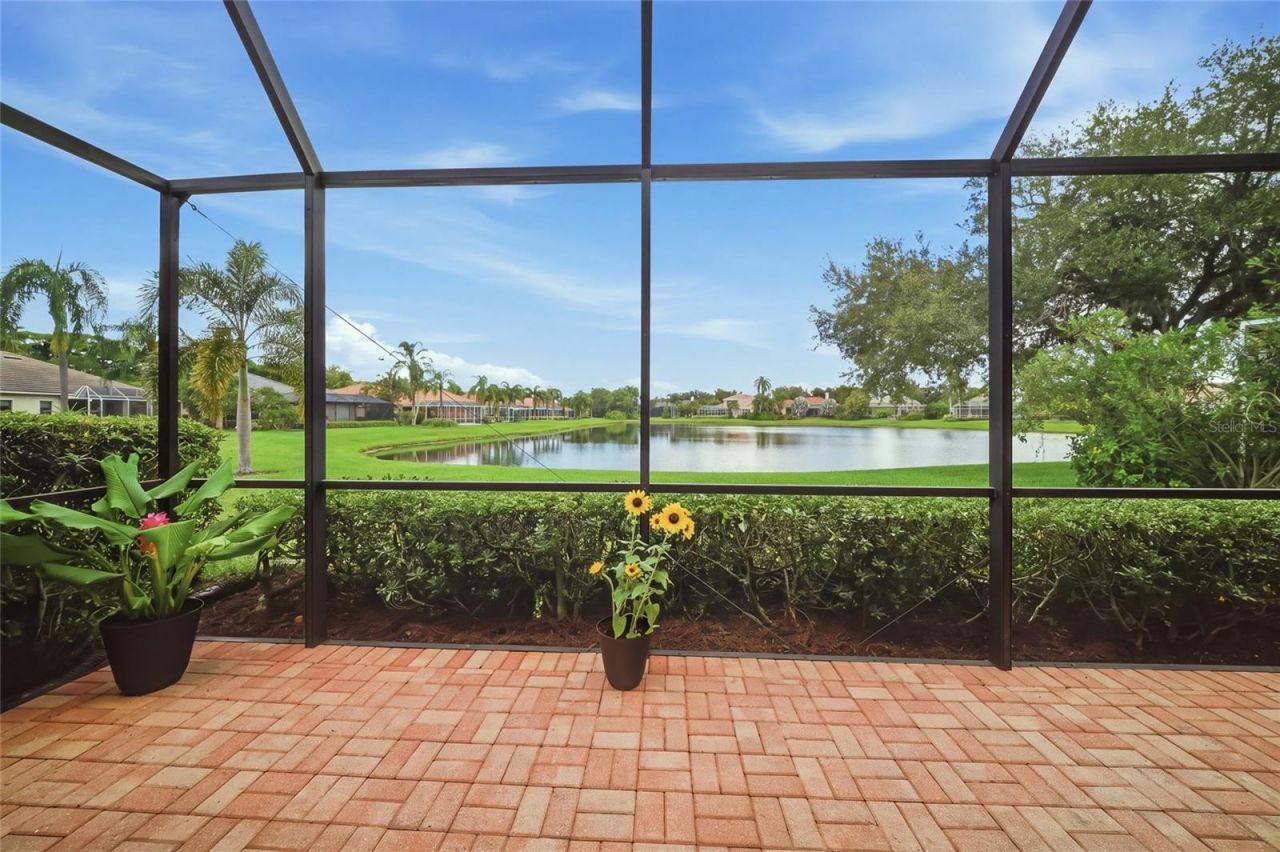 7029 Lennox Place, University Park, FL 34201 Photo