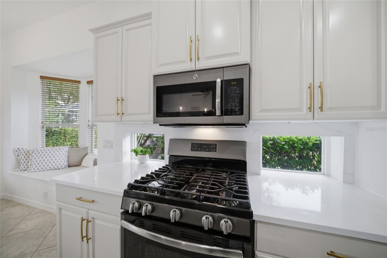 7029 Lennox Place, University Park, FL 34201 Photo