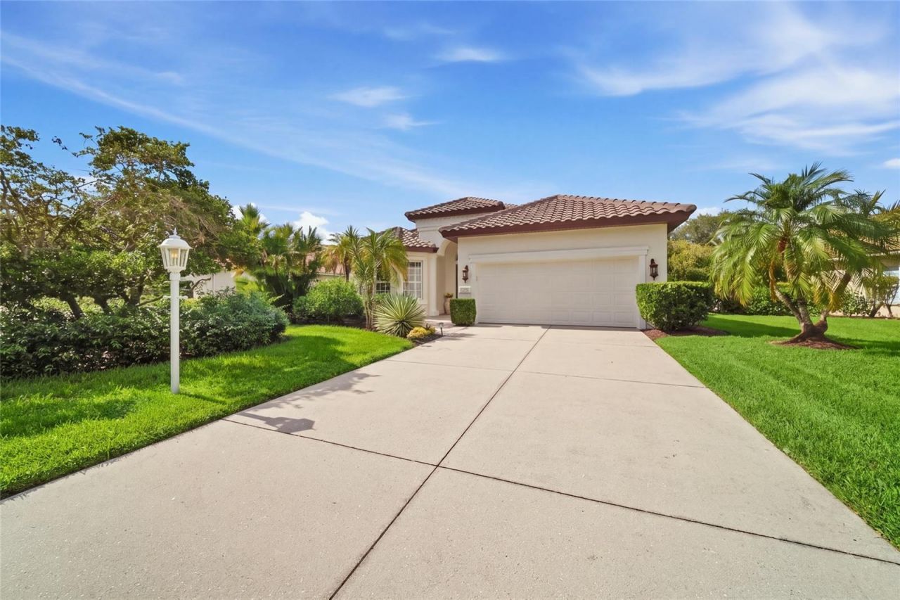 7029 Lennox Place, University Park, FL 34201 Photo