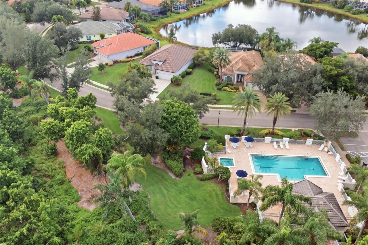 7029 Lennox Place, University Park, FL 34201 Photo