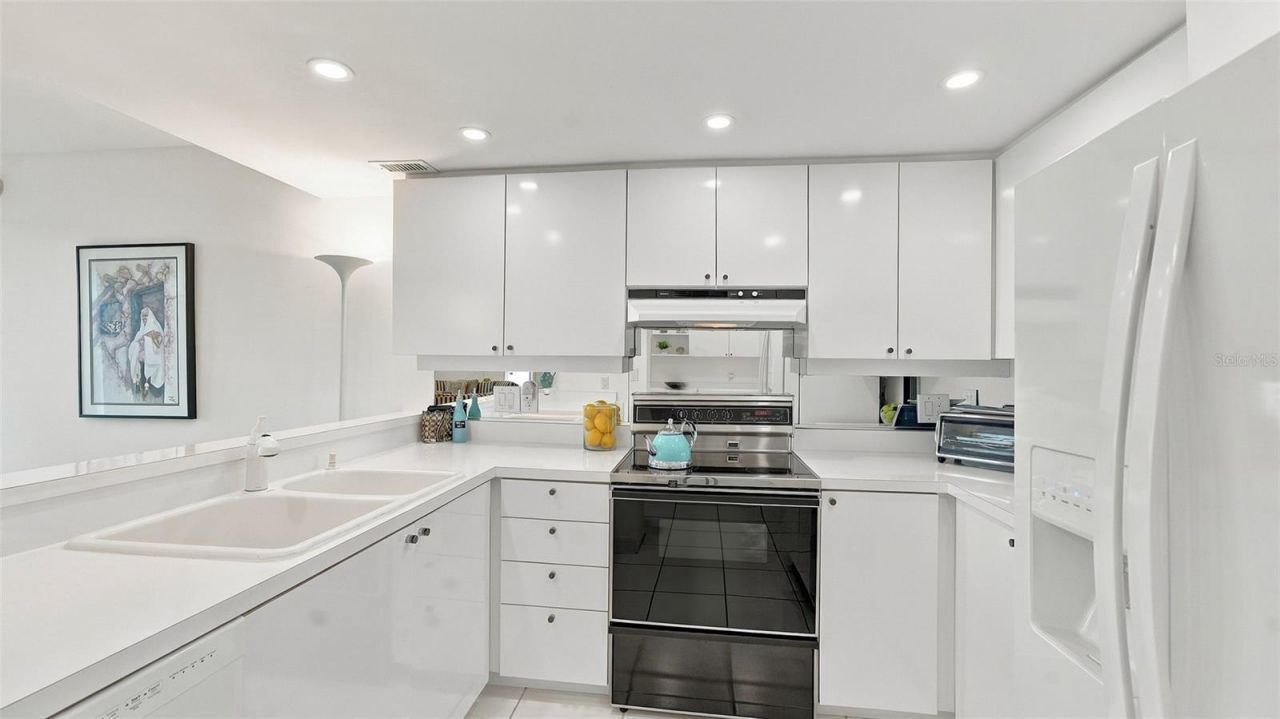 2525 Gulf Of Mexico Drive, Unit 7B, Longboat Key, FL 34228 Photo