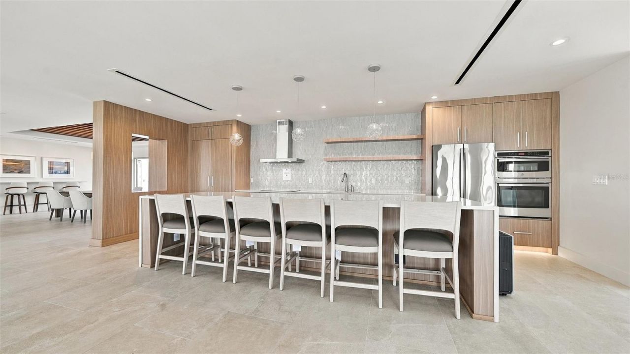 2525 Gulf Of Mexico Drive, Unit 7B, Longboat Key, FL 34228 Photo