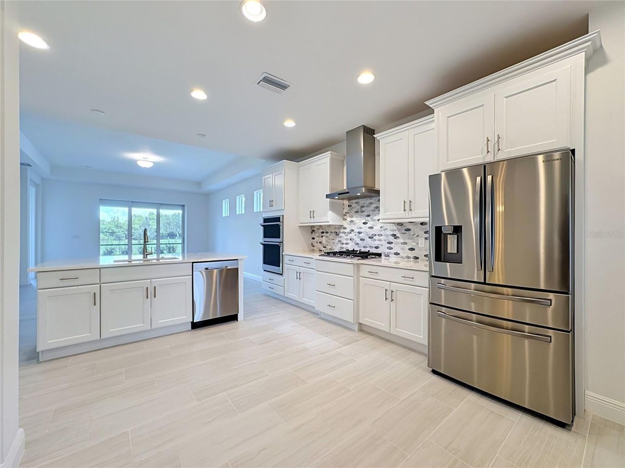 10618 Klee Avenue , Bradenton, FL 34212 Photo