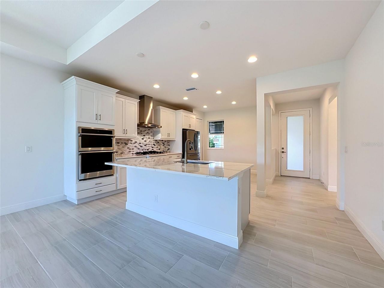 10618 Klee Avenue , Bradenton, FL 34212 Photo