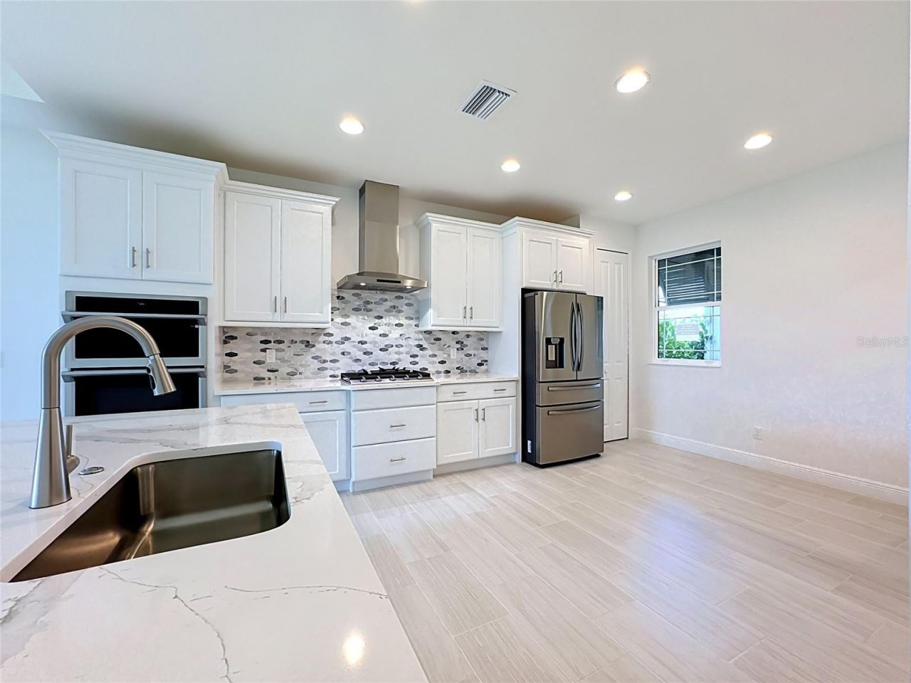 10618 Klee Avenue , Bradenton, FL 34212 Photo