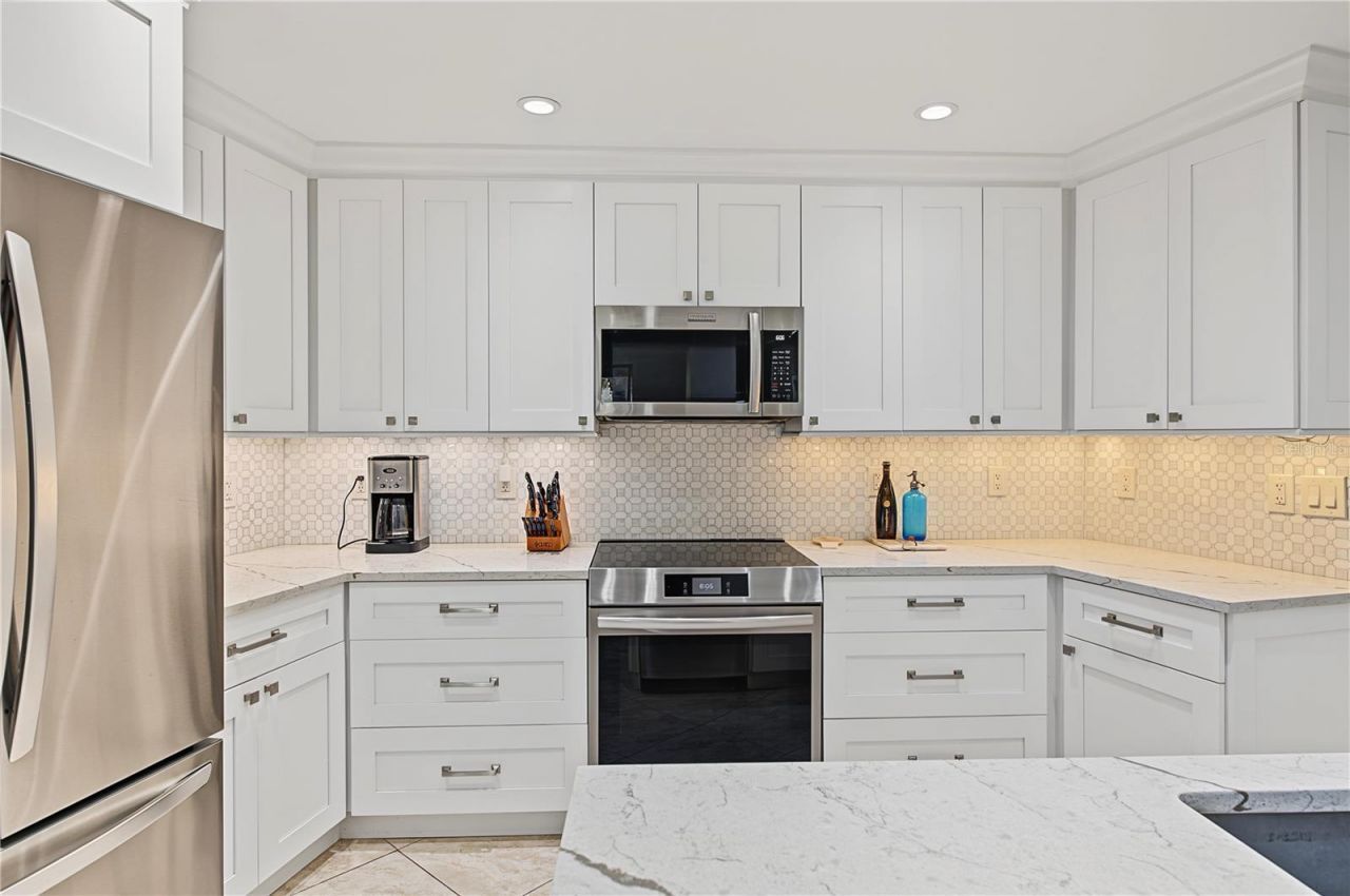 2615 Landing Way, Palm Harbor, FL 34684 Photo