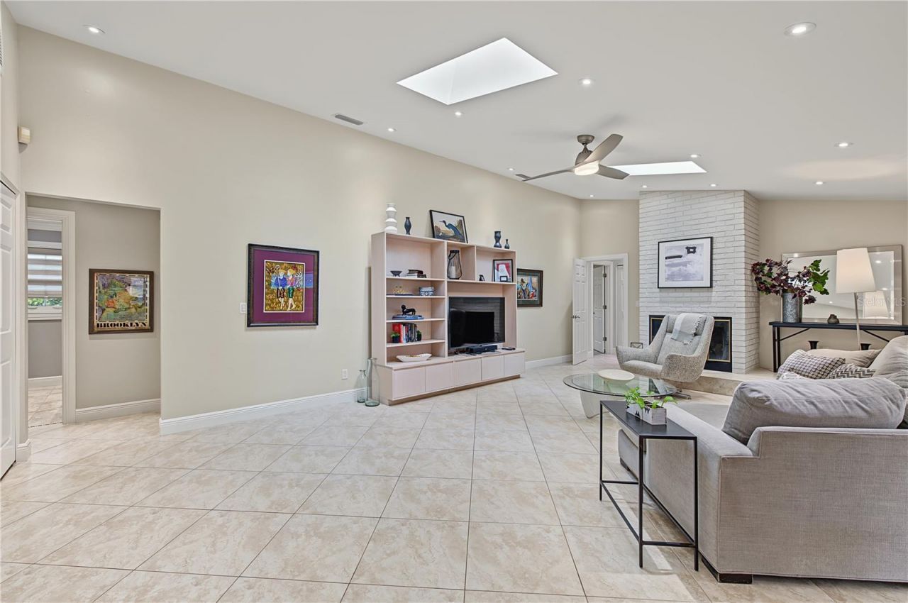 2615 Landing Way, Palm Harbor, FL 34684 Photo