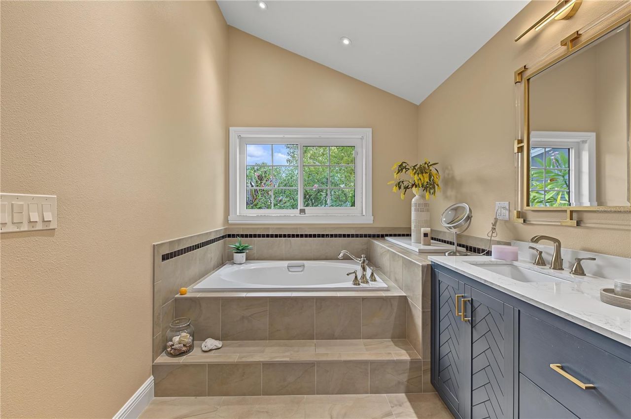 2615 Landing Way, Palm Harbor, FL 34684 Photo