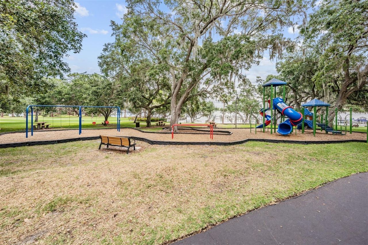 2615 Landing Way, Palm Harbor, FL 34684 Photo