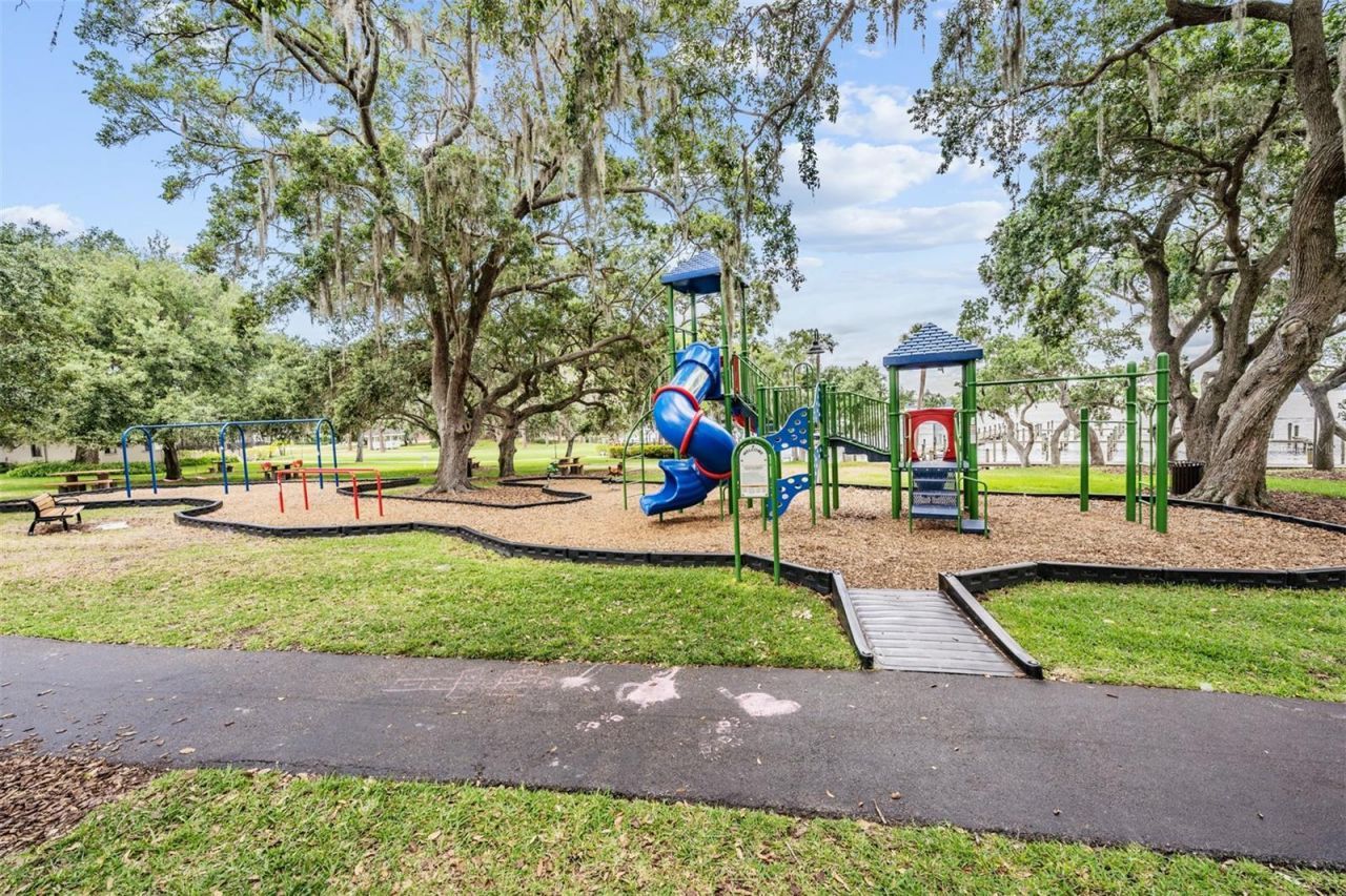 2615 Landing Way, Palm Harbor, FL 34684 Photo