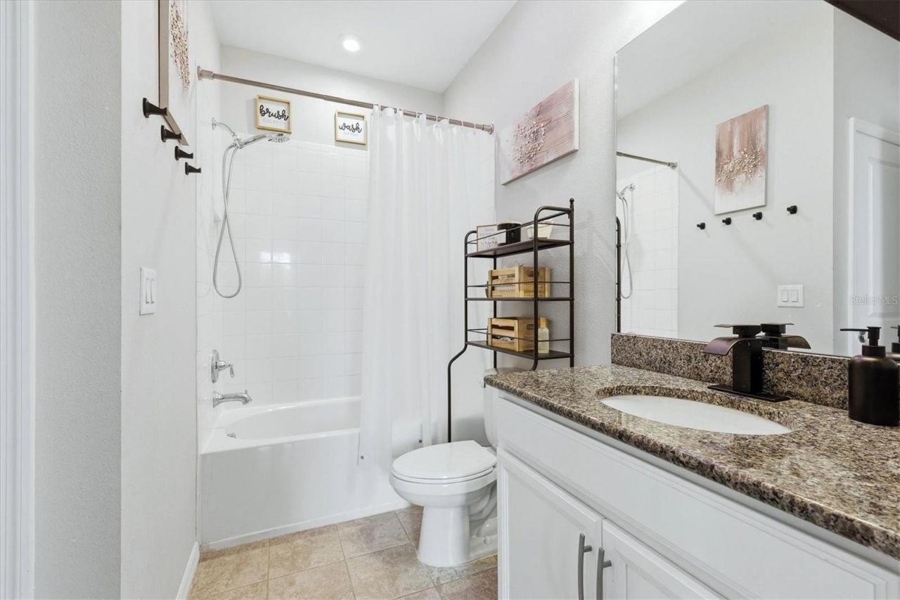 9303 Starry Night Avenue , Sarasota, FL 34241 Photo